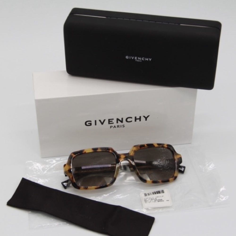 NEW GIVENCHY SUNGLASSES GV7153/S SX7 WOMEN’S EYEWEAR GIVENCHY GV 7153/S HAVANA - Picture 10 of 10